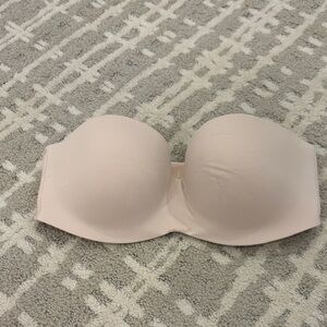 Victoria’s Secret Pink brand Strapless Bra 34D